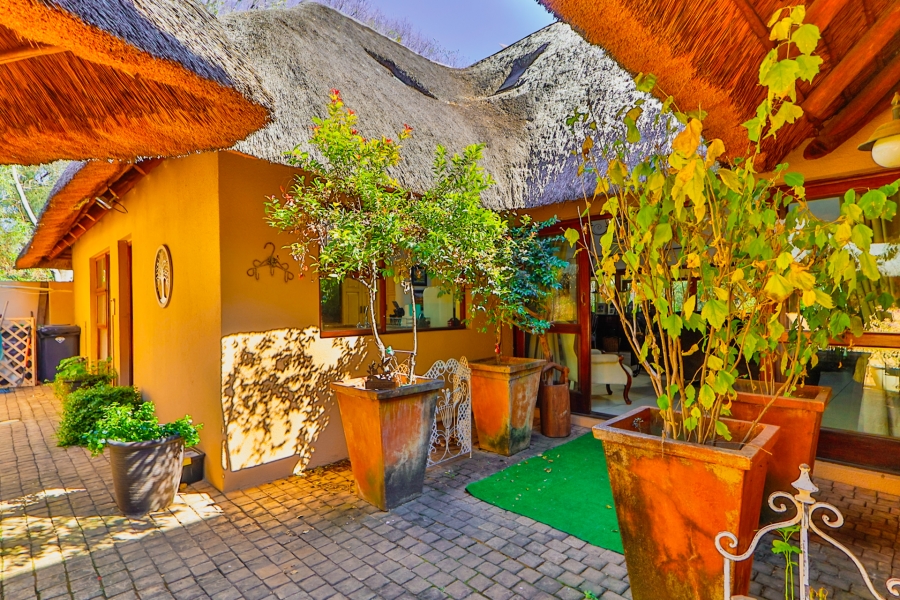 To Let 4 Bedroom Property for Rent in Lakeland North West
